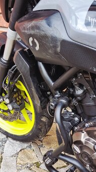 YAMAHA MT-07 35kW 2016 - 7