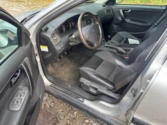 Volvo S60 2.4D 96kW - 7