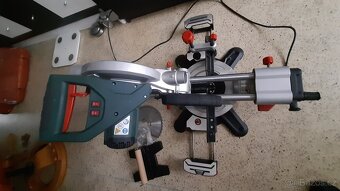 Pokosová pila Metabo KGS 216 M - 7