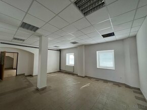Lanškroun - obchodní prostory k prodeji, 1250 m2 - 7