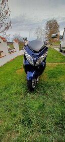 Suzuki Burgman 400 - 7