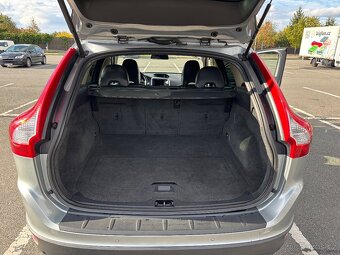 VOLVO XC60 T6 SUMMUM AWD, ACC, DYNAUDIO, NAVIGACE, KEYLESS - 7