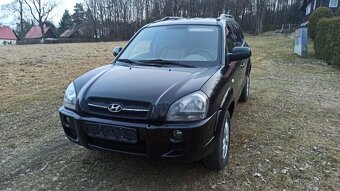 HYUNDAI TUCSON - 7