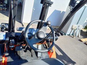 VZV NAFTA 3.500 KG. Předváděcí stroj - 7