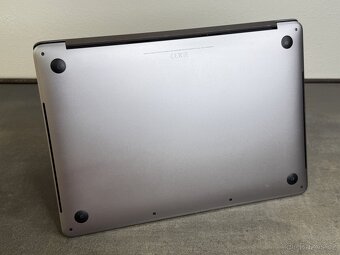 MacBook Pro 13'' 2018 / i5 / 8GB / 256GB SSD / Space Gray - 7