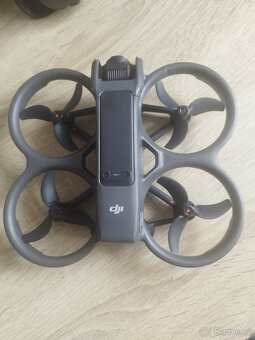 Prodám DJI Avata 2 fly more combo - 7