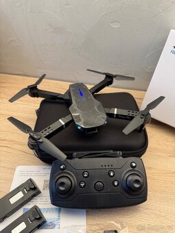 Dron se stabilizací a 3x baterie - 7