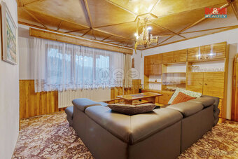 Prodej rodinného domu, 320 m², Čestice - 7