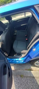 Prodám ŠKODA FABIA 3 KOMBI - 7