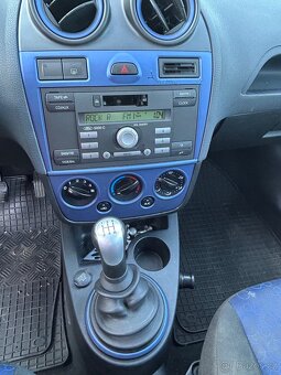 Ford Fiesta 1,3 benzin, rv 2008, 94tkm, nová stk - 7