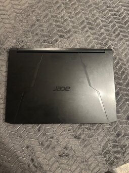 Herní notebook Acer Nitro V - 7