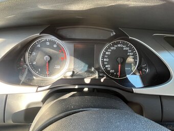 Prodám Audi A4 B8, 1.8 TFSI 2008 - 7