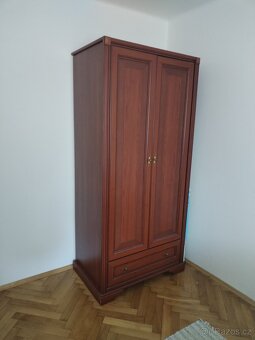 Skříň - 7