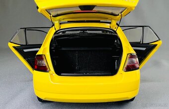 Škoda Fabia 1:18 - 7