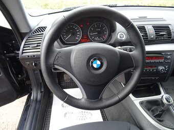 BMW Řada 1  2,0 116i 2x originál alu kola, pravidelný servis - 7