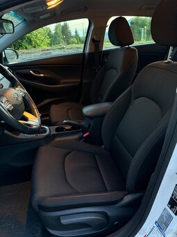 Hyundai i30 fastback - 7