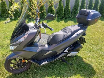 Honda PCX - 7