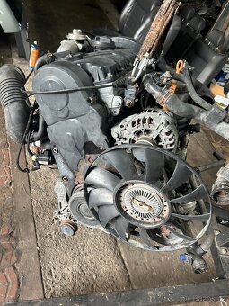 Motor 1.9TDI 96kW AVF - 7