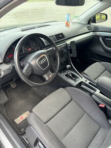 Audi a4 b7 2.0 tdi 103kw S-line Bose - 7