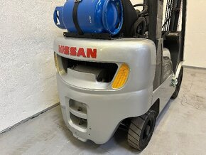 Vysokozdvižný vozík Nissan s nosností 1500 kg (LPG) Prodano - 7