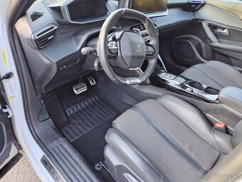 Peugeot 2008 GT 130 ,8 rychlostní automat,23 TKM - 7
