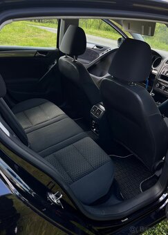 VW Golf 6, 1.6 (77kW, 2012, černá) - 7