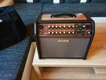 Akustické kombo Boss Singer live(Roland) - 7