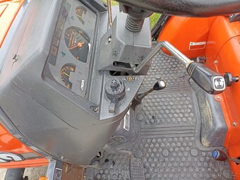 Kubota GL19 s nakladacom 19 koni 4x4 - 7