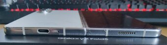 Samsung Galaxy Z Fold 5 12/256Gb - 7