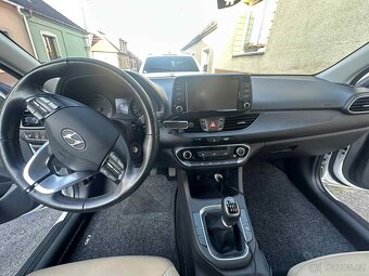 Jyundai i30 V ZÁRUCE - 7
