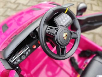 Dětské elektrické autíčko Porsche Spyder 718 - 7