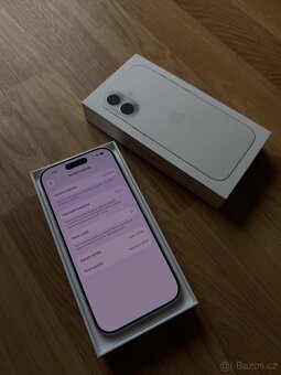Apple iPhone 17 256GB bílý - 7