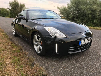 nissan 350z - 7