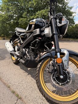 XSR 125 Legacy - 7