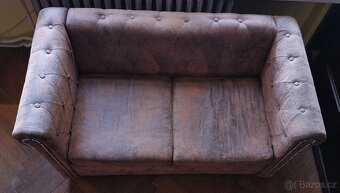 Chesterfield sedačka 2místná umělá kůže hnědá - 7
