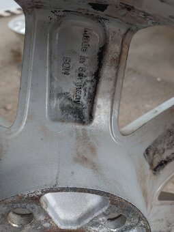 Prodám ALU disky 2+1 vw - 7