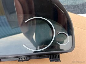 BMW F10LCi 530XD budíky LED cluster 9350404 - 7