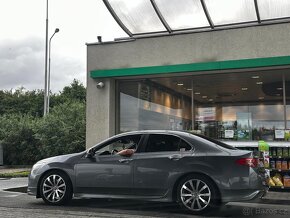 Honda Accord Type s - 7
