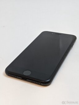 iPhone 7 128gb black. Baterie 100% - new. Záruka 6 měsíců. - 7