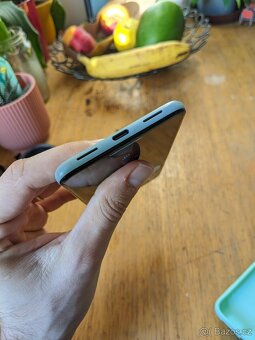 Google Pixel 5 neomezené Cloud úložiště fotky 8GB RAM - 7