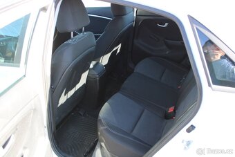 Hyundai i30, 1,4i 73KW, 1.maj.,ČR,serviska, r.v. 2015 - 7