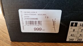 Sálovky Adidas Ligra 6, v.38 2/3 - 7