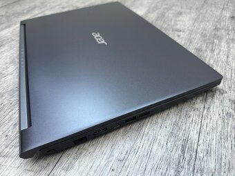 HERNÍ NOTEBOOK ACER -RYZEN 5/SSD/GTX/WIN11 - 7