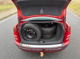 Škoda Fabia 1.4 16v - 7