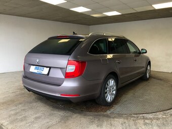 ŠKODA SUPERB COMBI 2.0TDI DSG - 7