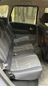 Scenic 1.9 Dci najeto 133.000km - 7