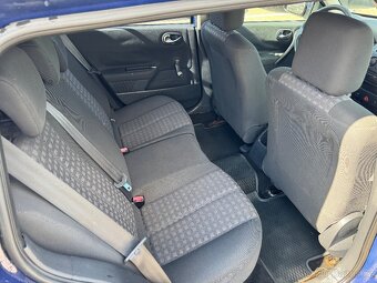 Renault Mégané 1.4i 72kW - 7