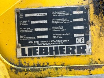 Kolové rypadlo LIEBHERR A900ZW - 7