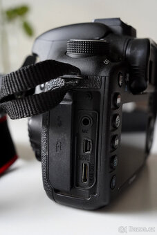 CANON EOS 7D - 7