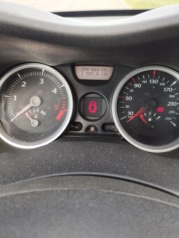 Renault Megane - 7
